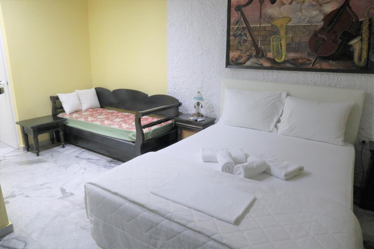 Anna'S Place Rooms Đảo Iraklia Ngoại thất bức ảnh