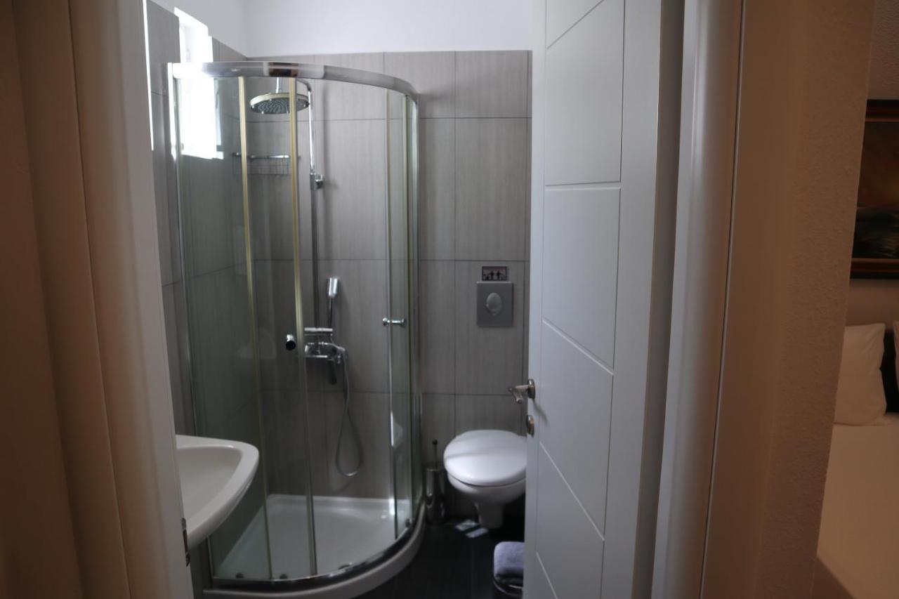 Anna'S Place Rooms Đảo Iraklia Ngoại thất bức ảnh